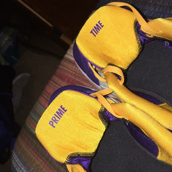 Custom KD 7 - Picture 7 of 7